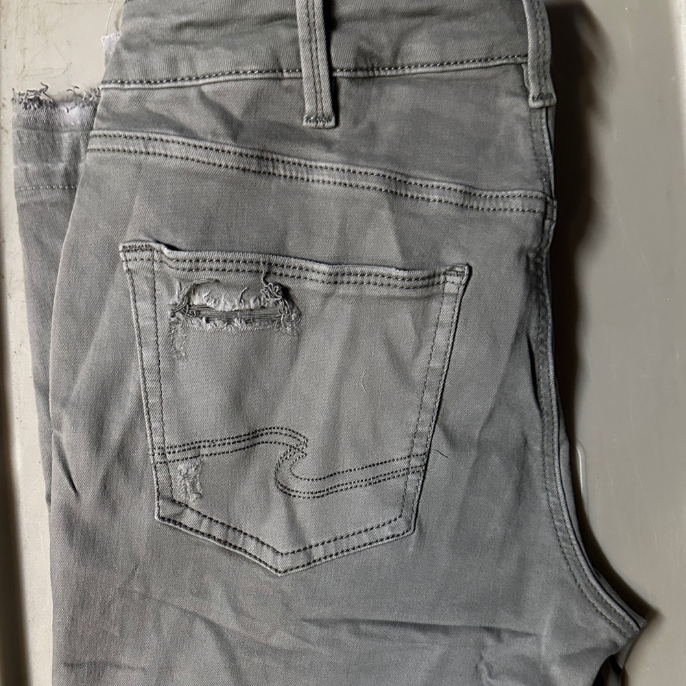 Avery Silver Skinny Crop Jeans - Gray